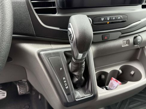 New 2026 Ford Transit 250 148 Medium Roof w/ Load Area Protection Package image 18