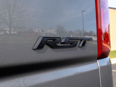 New 2026 Chevrolet Silverado 1500 RST w/ Redline Edition AWD/4WD image 12