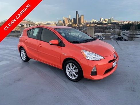 Used 2014 Toyota Prius C Three image 1