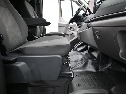 Used 2026 Ford E-Transit Low Roof RWD image 16