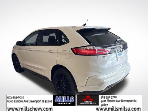 Used 2022 Ford Edge ST-Line w/ Cold Weather Package AWD/4WD image 7