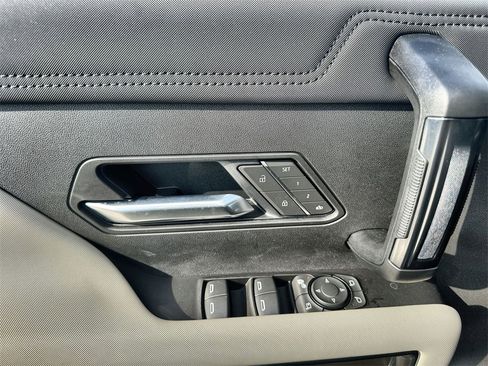 New 2026 GMC Hummer EV SUV image 22