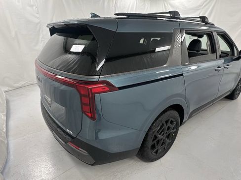 New 2026 Kia Carnival SX w/ SX Dark Edition Package image 3