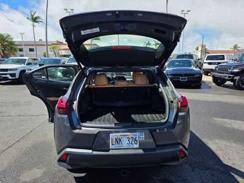 Used 2024 Lexus UX 250h FWD w/ Premium Package image 11