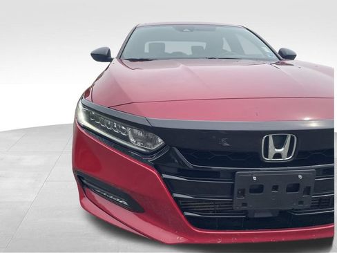 Used 2019 Honda Accord Sport image 18