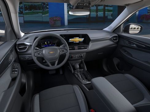 New 2026 Chevrolet TrailBlazer LS w/ LS Convenience Package AWD/4WD image 39