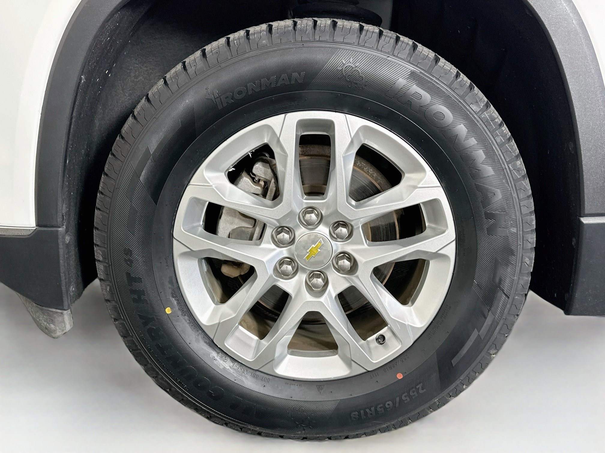 Used 2019 Chevrolet Traverse LT FWD image 11