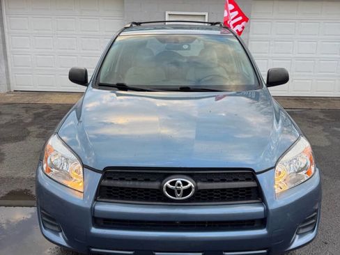 Used 2010 Toyota RAV4 Base 4dr SUV image 18