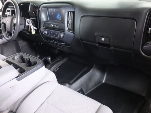 Used 2018 Chevrolet Silverado 1500 W/T w/ Trailering Package image 36