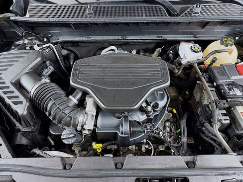 Used 2023 GMC Acadia Denali w/ Denali Ultimate Package image 20