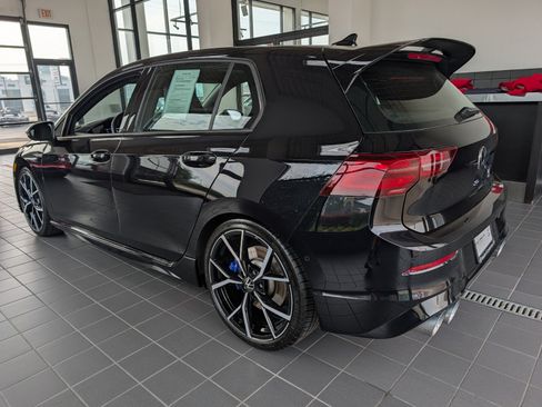Used 2023 Volkswagen Golf R AWD/4WD image 6