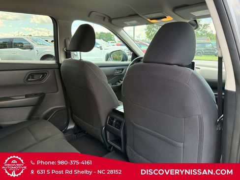 Certified 2024 Nissan Rogue S FWD image 34