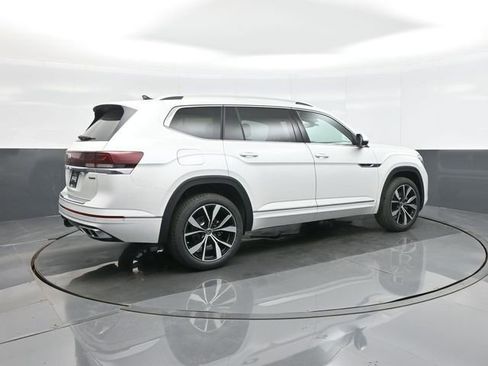 New 2026 Volkswagen Atlas SEL Premium R-Line AWD/4WD image 7