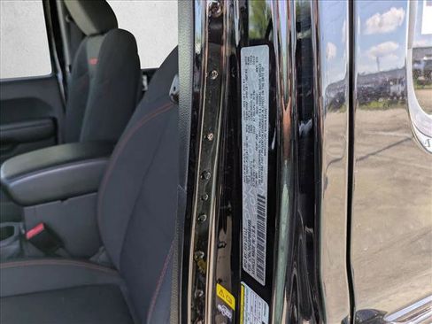 Used 2023 Jeep Wrangler Unlimited Rubicon w/ Cold Weather Group image 20