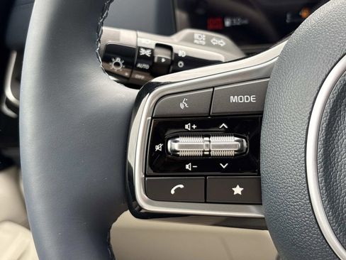 New 2026 Kia Carnival SX Prestige FWD image 22