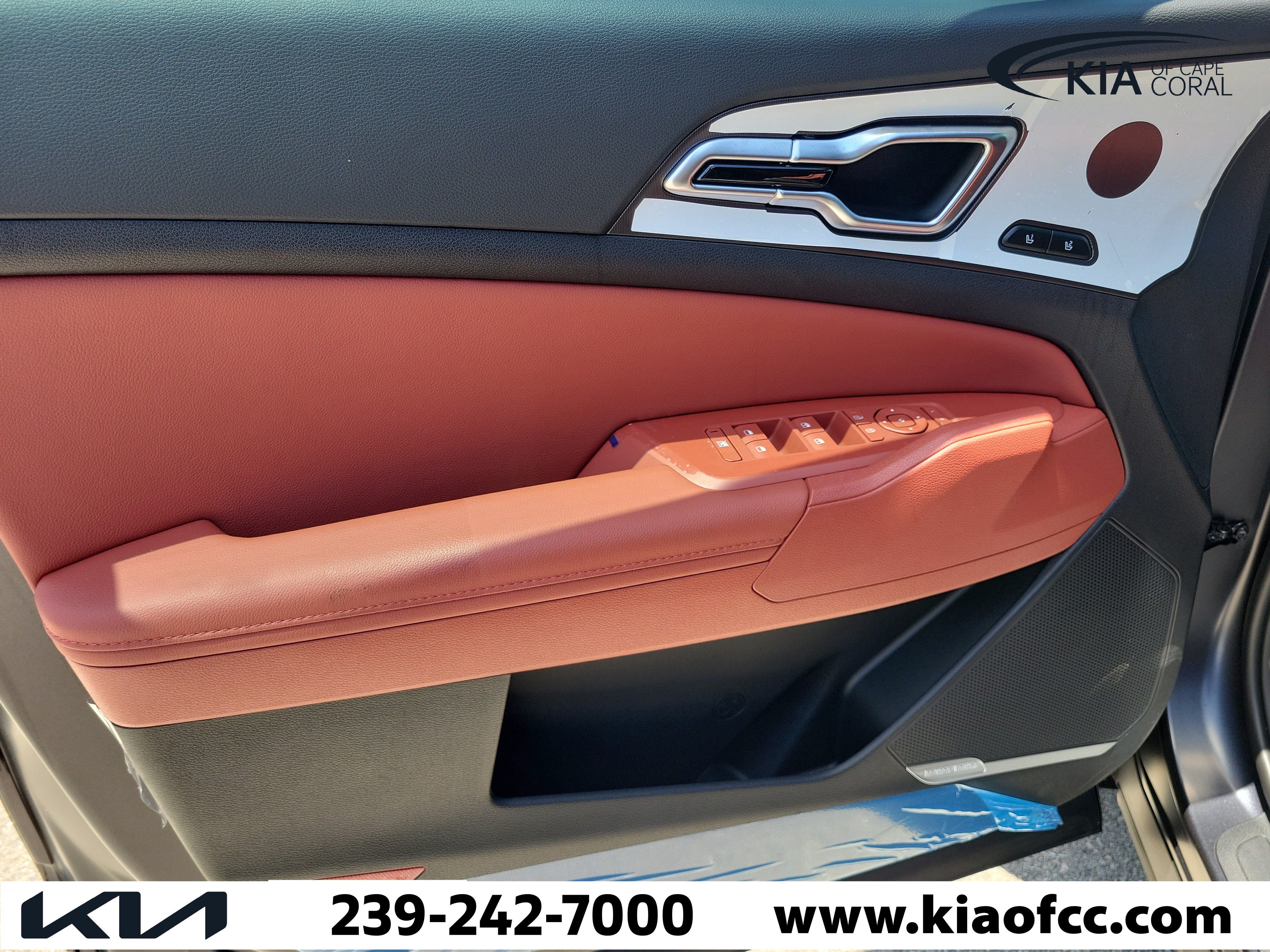 New 2026 Kia Sportage SX FWD image 22