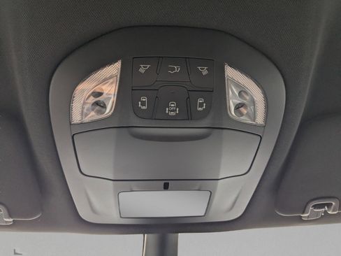 New 2026 Chrysler Pacifica Select image 31