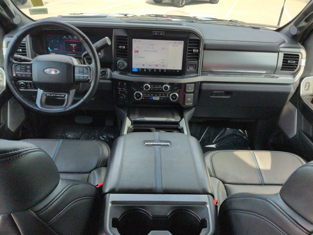 Certified 2025 Ford F350 Platinum w/ FX4 Off-Road Package AWD/4WD image 15