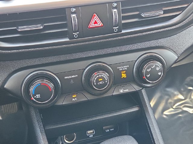 Certified 2023 Kia Forte LXS w/ LXS Technology Package FWD image 23