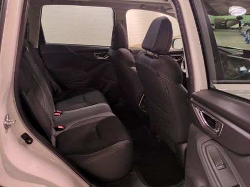 Certified 2023 Subaru Forester Premium image 12