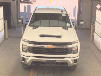 Used 2024 Chevrolet Silverado 2500 LT video 2