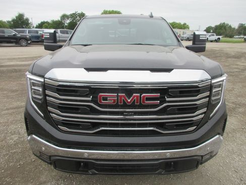 New 2026 GMC Sierra 1500 SLT w/ SLT Premium Plus Package AWD/4WD image 13