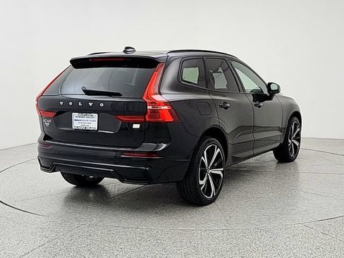 Used 2024 Volvo XC60 T8 Ultimate w/ Protection Package Premier AWD/4WD image 5