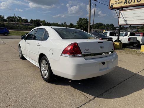 Used 2011 Chevrolet Impala LS FWD image 6