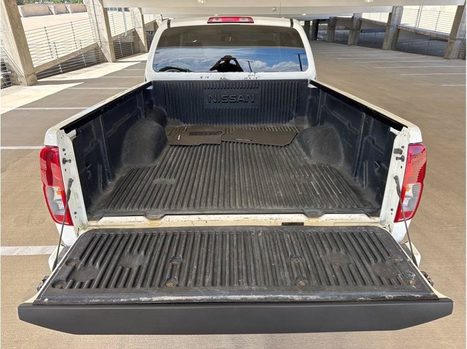 Used 2017 Nissan Frontier S RWD image 11