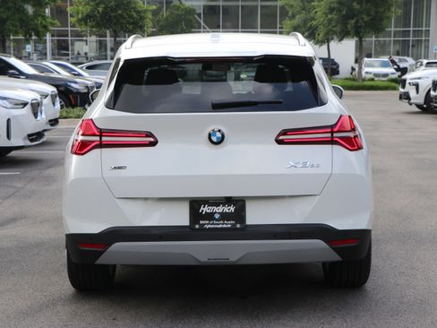 Used 2025 BMW X3 xDrive30 w/ Convenience Package AWD/4WD image 12