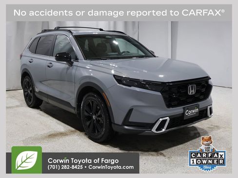 Used 2025 Honda CR-V Sport Touring image 1