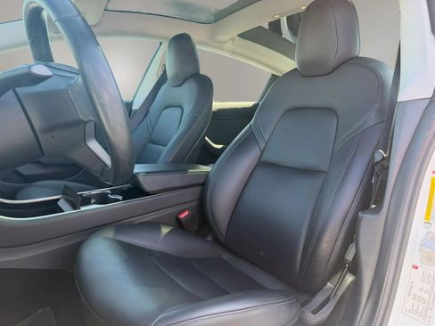 Used 2018 Tesla Model 3 Long Range AWD/4WD image 11