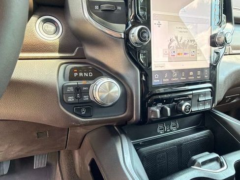 Used 2025 RAM 1500 Laramie w/ Trailer Tow Group AWD/4WD image 24