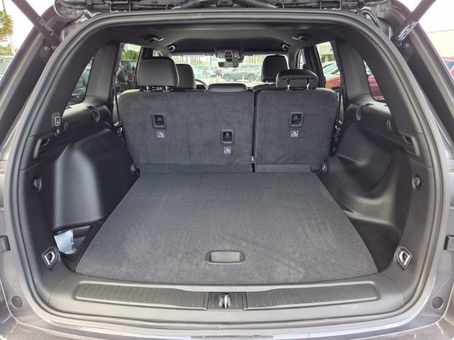 New 2026 Jeep Grand Cherokee Altitude RWD image 15