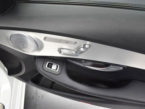 Used 2019 Mercedes-Benz C 300 Sedan image 22