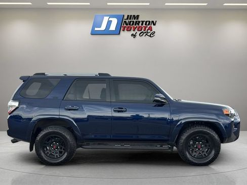 Used 2023 Toyota 4Runner SR5 Premium w/ Moonroof Package RWD image 4
