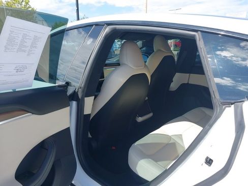 Used 2022 Tesla Model S AWD/4WD image 15