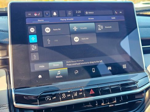 Certified 2022 Jeep Compass Limited image 21