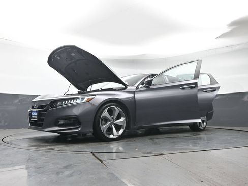 Used 2019 Honda Accord Touring image 44