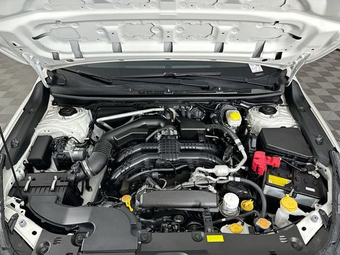 Used 2024 Subaru Crosstrek 2.0i Premium image 32