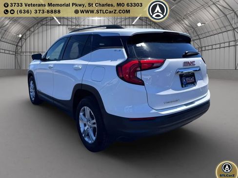 Used 2018 GMC Terrain SLE w/ Driver Convenience Package FWD image 5