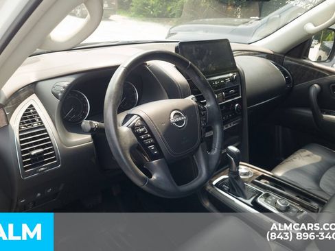 Used 2022 Nissan Armada Platinum w/ Captain's Chairs Package AWD/4WD image 8