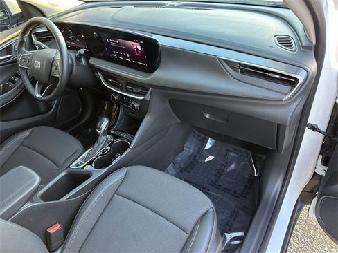 Used 2024 Buick Encore GX Preferred image 26