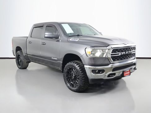 Used 2022 RAM 1500 Big Horn w/ Protection Group image 5