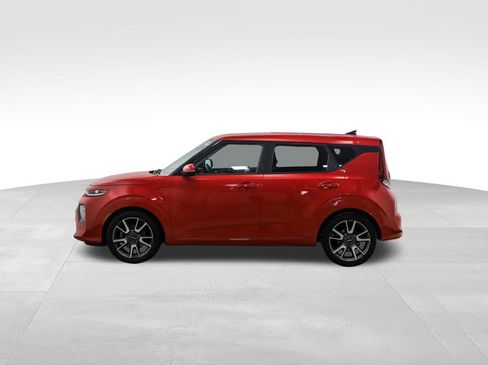 Used 2022 Kia Soul Turbo image 2