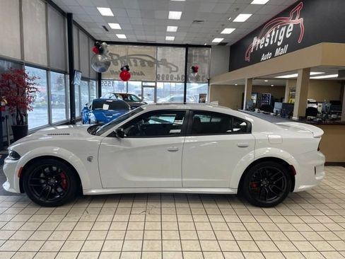 Used 2023 Dodge Charger SRT Hellcat w/ Harman/Kardon Audio Group RWD image 15