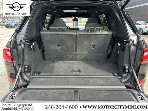 Used 2022 BMW X7 M50i w/ Executive Package AWD/4WD image 13