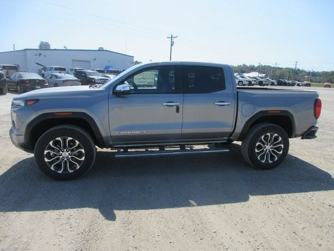 New 2026 GMC Canyon Denali AWD/4WD image 7