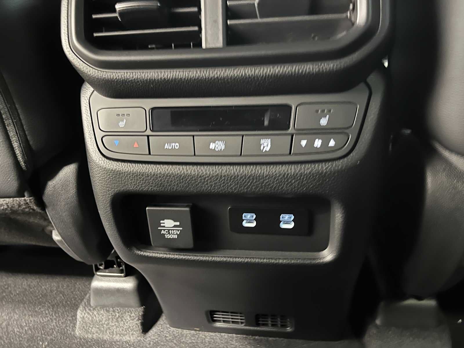 New 2026 Honda Pilot TrailSport image 25