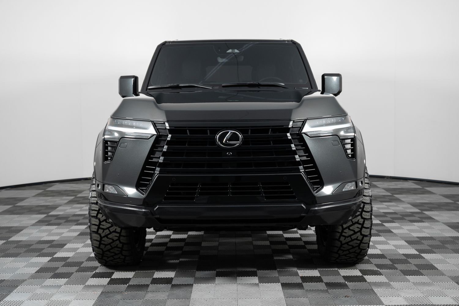 Used 2025 Lexus GX 550 AWD/4WD image 11
